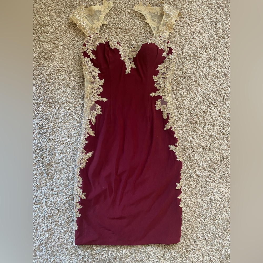 Chica’s Red Golden Lace Dress